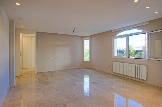 Villa in L-Alfas del Pi(Alfaz del PI Pueblo Urbanizaciones) zu verkaufen, Zona de estar 810 m², Terreno 1094 m², 5 Schlafzimmer, 6 Badezimmer, Pool, ref.: COB-7030ALF-10535-32
