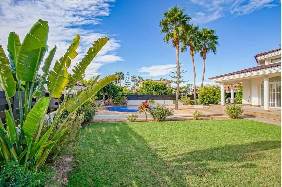 Villa in L-Alfas del Pi(Alfaz del PI Pueblo Urbanizaciones) zu verkaufen, Zona de estar 810 m², Terreno 1094 m², 5 Schlafzimmer, 6 Badezimmer, Pool, ref.: COB-7030ALF-10535-44