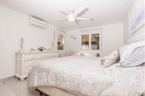 Villa in Javea zu verkaufen, Zona de estar 281 m², Klimaanlage, Terreno 1666 m², 4 Schlafzimmer, 3 Badezimmer, Pool, ref.: AVS-57574-30