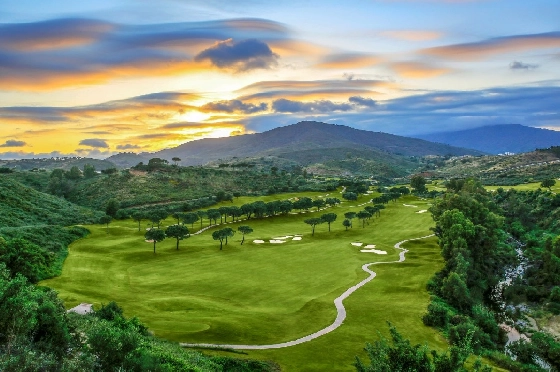 Stadthaus in La Cala De Mijas(La Cala Golf Resort) zu verkaufen, Zona de estar 208 m², Terreno 255 m², 3 Schlafzimmer, 3 Badezimmer, ref.: TW-THE-MEADOWS-4-22