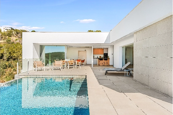 Villa in Benitachell(Cumbre del Sol) zu verkaufen, Zona de estar 215 m², Terreno 813 m², 4 Schlafzimmer, 5 Badezimmer, Pool, ref.: VA-22899-36