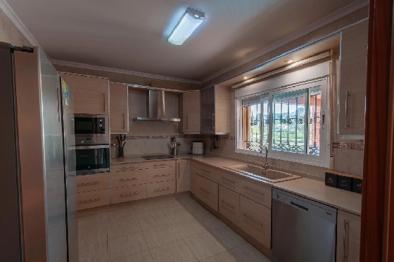 Villa in Orba(Comunidad valenciana) zu verkaufen, Zona de estar 225 m², Klimaanlage, Terreno 637 m², 5 Schlafzimmer, 2 Badezimmer, Pool, ref.: COB-3568-10535-20