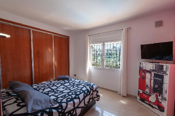 Villa in Orba(Comunidad valenciana) zu verkaufen, Zona de estar 225 m², Klimaanlage, Terreno 637 m², 5 Schlafzimmer, 2 Badezimmer, Pool, ref.: COB-3568-10535-26