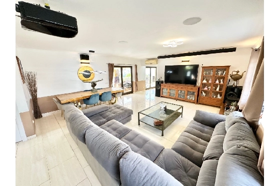 Villa in Pego zu verkaufen, Zona de estar 320 m², Baujahr 2009, Klimaanlage, Terreno 1166 m², 5 Schlafzimmer, 4 Badezimmer, Pool, ref.: O-V98014-10