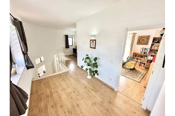 Villa in Pego zu verkaufen, Zona de estar 320 m², Baujahr 2009, Klimaanlage, Terreno 1166 m², 5 Schlafzimmer, 4 Badezimmer, Pool, ref.: O-V98014-28