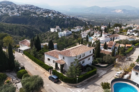 Villa in Pego zu verkaufen, Zona de estar 320 m², Baujahr 2009, Klimaanlage, Terreno 1166 m², 5 Schlafzimmer, 4 Badezimmer, Pool, ref.: O-V98014-3