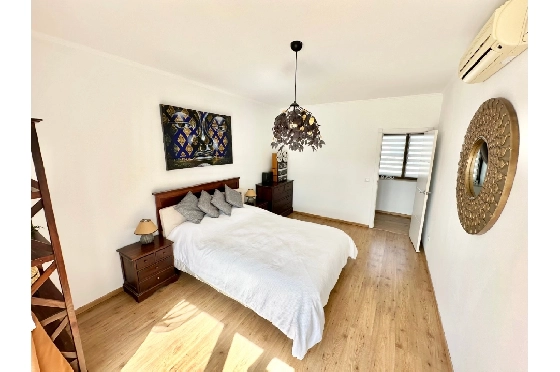 Villa in Pego zu verkaufen, Zona de estar 320 m², Baujahr 2009, Klimaanlage, Terreno 1166 m², 5 Schlafzimmer, 4 Badezimmer, Pool, ref.: O-V98014-33