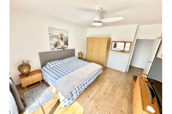 Villa in Pego zu verkaufen, Zona de estar 320 m², Baujahr 2009, Klimaanlage, Terreno 1166 m², 5 Schlafzimmer, 4 Badezimmer, Pool, ref.: O-V98014-35