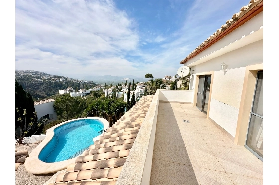 Villa in Pego zu verkaufen, Zona de estar 320 m², Baujahr 2009, Klimaanlage, Terreno 1166 m², 5 Schlafzimmer, 4 Badezimmer, Pool, ref.: O-V98014-38