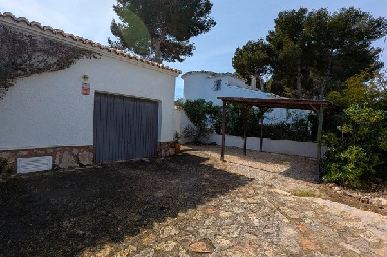 Villa in Javea zu verkaufen, Zona de estar 170 m², Terreno 817 m², 3 Schlafzimmer, 2 Badezimmer, Pool, ref.: AVS-57614-14