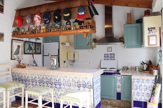 Villa in Benigembla zu verkaufen, Zona de estar 199 m², Terreno 833 m², 4 Schlafzimmer, 4 Badezimmer, Pool, ref.: PT-26003-5