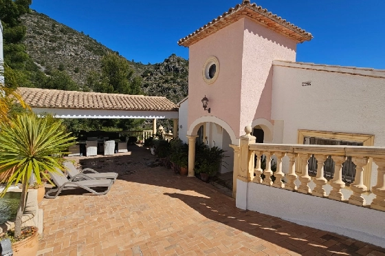 Villa in Pego zu verkaufen, Zona de estar 312 m², Baujahr 2005, Klimaanlage, Terreno 1027 m², 5 Schlafzimmer, 5 Badezimmer, Pool, ref.: O-V98114-8
