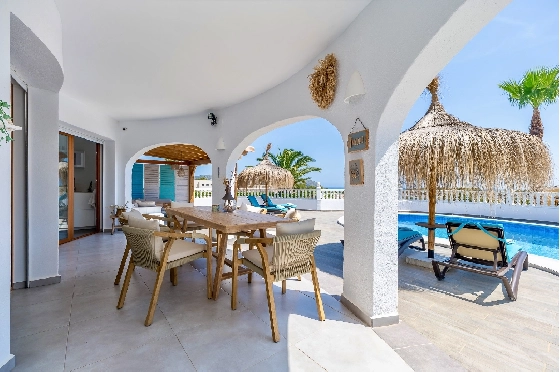 Villa in Moraira zu verkaufen, Zona de estar 290 m², Baujahr 2003, + Ofen, Klimaanlage, Terreno 847 m², 3 Schlafzimmer, 3 Badezimmer, Pool, ref.: AM-12692DR-21