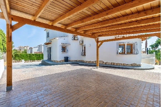 Villa in Moraira zu verkaufen, Zona de estar 290 m², Baujahr 2003, + Ofen, Klimaanlage, Terreno 847 m², 3 Schlafzimmer, 3 Badezimmer, Pool, ref.: AM-12692DR-35