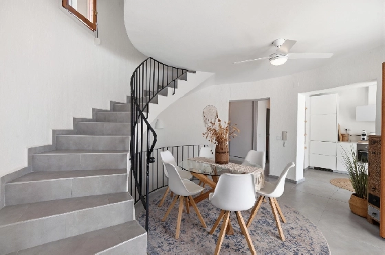 Villa in Moraira zu verkaufen, Zona de estar 290 m², Baujahr 2003, + Ofen, Klimaanlage, Terreno 847 m², 3 Schlafzimmer, 3 Badezimmer, Pool, ref.: AM-12692DR-44