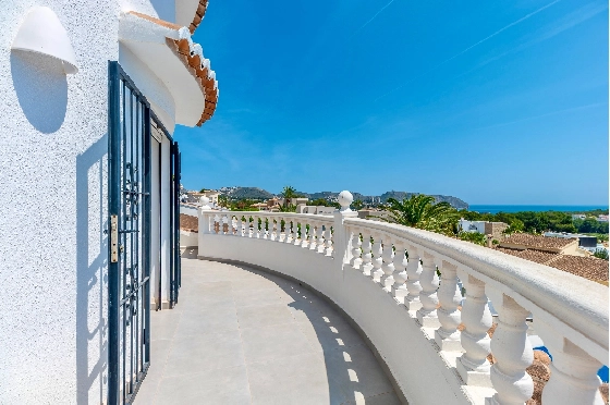 Villa in Moraira zu verkaufen, Zona de estar 290 m², Baujahr 2003, + Ofen, Klimaanlage, Terreno 847 m², 3 Schlafzimmer, 3 Badezimmer, Pool, ref.: AM-12692DR-49