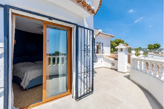 Villa in Moraira zu verkaufen, Zona de estar 290 m², Baujahr 2003, + Ofen, Klimaanlage, Terreno 847 m², 3 Schlafzimmer, 3 Badezimmer, Pool, ref.: AM-12692DR-50