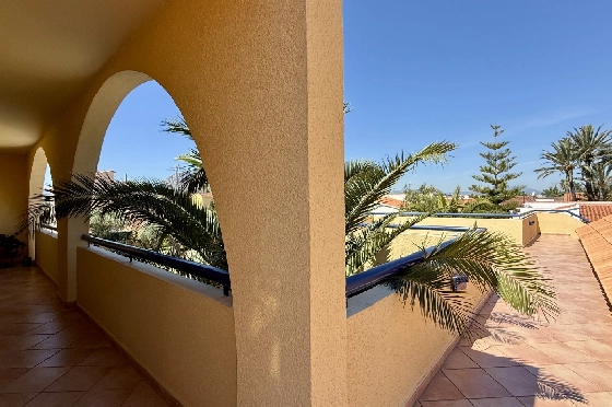 Villa in Els Poblets zu verkaufen, Zona de estar 383 m², Baujahr 2002, Zustand gepflegt, + Fussbodenheizung, Klimaanlage, Terreno 1821 m², 3 Schlafzimmer, 3 Badezimmer, Pool, ref.: RG-1126-19