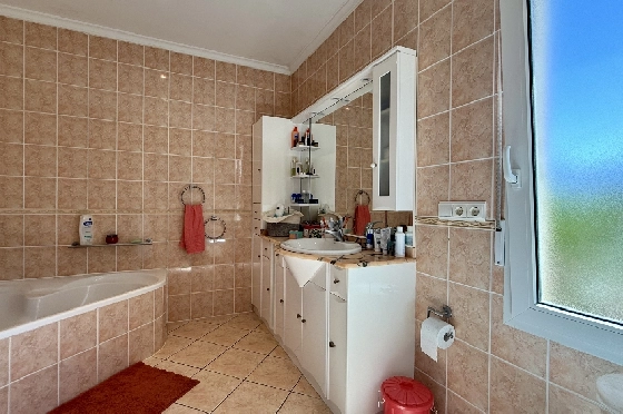 Villa in Els Poblets zu verkaufen, Zona de estar 383 m², Baujahr 2002, Zustand gepflegt, + Fussbodenheizung, Klimaanlage, Terreno 1821 m², 3 Schlafzimmer, 3 Badezimmer, Pool, ref.: RG-1126-23