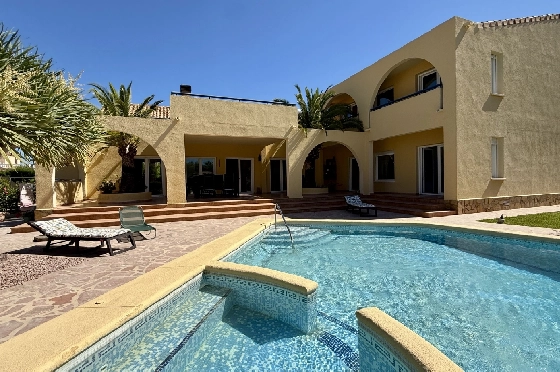 Villa in Els Poblets zu verkaufen, Zona de estar 383 m², Baujahr 2002, Zustand gepflegt, + Fussbodenheizung, Klimaanlage, Terreno 1821 m², 3 Schlafzimmer, 3 Badezimmer, Pool, ref.: RG-1126-24