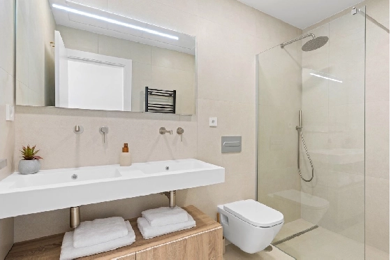 Villa in Los Alcazares zu verkaufen, Zona de estar 198 m², Zustand Erstbezug, Klimaanlage, Terreno 235 m², 3 Schlafzimmer, 2 Badezimmer, Pool, ref.: HA-LAN-501-E01-17