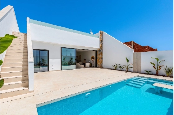 Villa in Los Alcazares zu verkaufen, Zona de estar 198 m², Zustand Erstbezug, Klimaanlage, Terreno 235 m², 3 Schlafzimmer, 2 Badezimmer, Pool, ref.: HA-LAN-501-E01-2