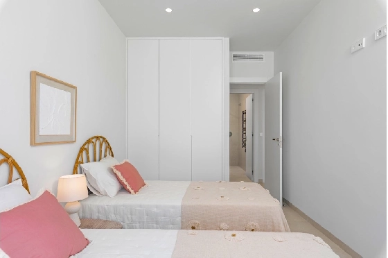 Villa in Los Alcazares zu verkaufen, Zona de estar 198 m², Zustand Erstbezug, Klimaanlage, Terreno 235 m², 3 Schlafzimmer, 2 Badezimmer, Pool, ref.: HA-LAN-501-E01-24