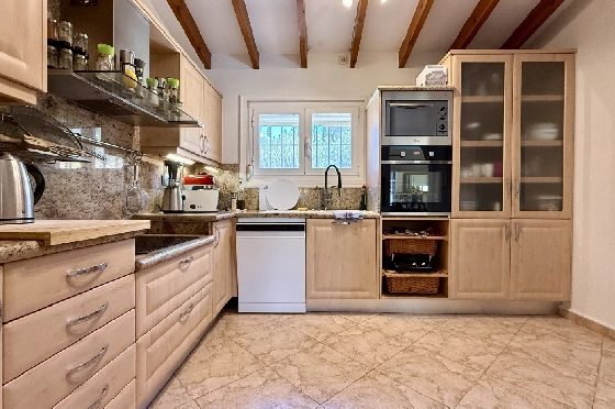 Villa in Pego - Monte Pego(Rafol) zu verkaufen, Zona de estar 259 m², Baujahr 1990, + Zentralheizung, Klimaanlage, Terreno 2400 m², 4 Schlafzimmer, 3 Badezimmer, Pool, ref.: JS-1026-12