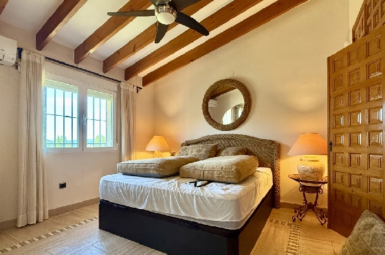 Villa in Pego - Monte Pego(Rafol) zu verkaufen, Zona de estar 259 m², Baujahr 1990, + Zentralheizung, Klimaanlage, Terreno 2400 m², 4 Schlafzimmer, 3 Badezimmer, Pool, ref.: JS-1026-16