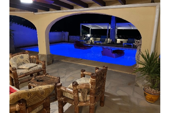 Villa in Pego - Monte Pego(Rafol) zu verkaufen, Zona de estar 259 m², Baujahr 1990, + Zentralheizung, Klimaanlage, Terreno 2400 m², 4 Schlafzimmer, 3 Badezimmer, Pool, ref.: JS-1026-25