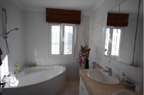 Sommerhaus in Oliva(San Pere) zur Ferienvermietung, Zona de estar 170 m², Baujahr 2005, Zustand neuwertig, + Fussbodenheizung, Klimaanlage, Terreno 900 m², 3 Schlafzimmer, 2 Badezimmer, Pool, ref.: V-1415-14