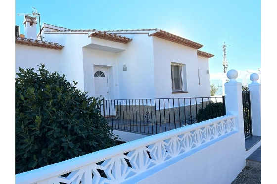 Villa in Sanet y Negrals(Montesano) zur Ferienvermietung, Zona de estar 157 m², Baujahr 1999, Klimaanlage, Terreno 892 m², 3 Schlafzimmer, 2 Badezimmer, Pool, ref.: S-0711-2