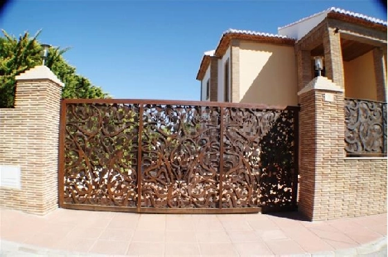 Villa in Javea zu verkaufen, Zona de estar 300 m², Baujahr 2010, Zustand neuwertig, + Zentralheizung, Klimaanlage, Terreno 1200 m², 5 Schlafzimmer, 4 Badezimmer, Pool, ref.: 2-0914-6