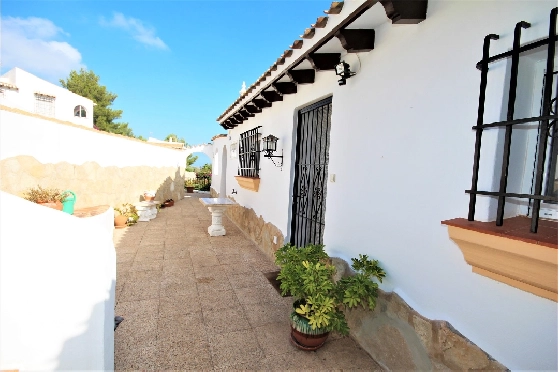 Villa in Pego-Monte Pego zur Ferienvermietung, Zona de estar 90 m², Baujahr 1990, Terreno 820 m², 2 Schlafzimmer, 1 Badezimmer, Pool, ref.: S-2211-16